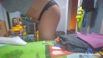 Tiny_T_XOX cam4 straight performer from United Kingdom of Great Britain & Northern Ireland  