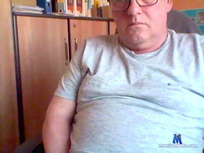 Mike1968 cam4 bicurious performer from Federal Republic of Germany  