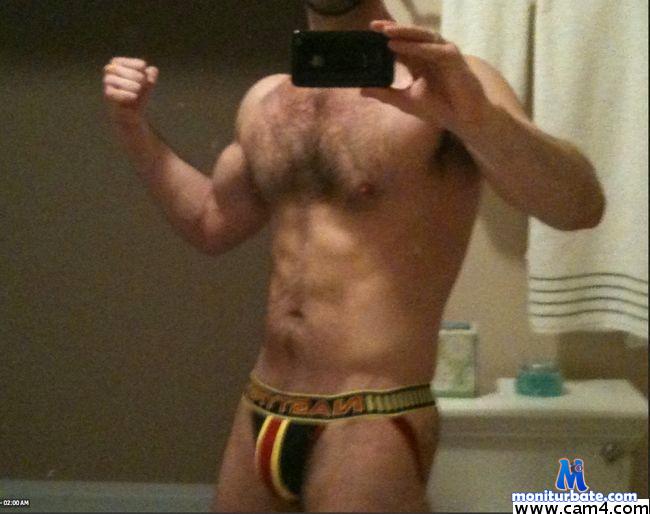 NolaNudist44 cam4 bisexual performer from United States of America  