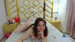 Rowena_ cam4 live cam performer profile
