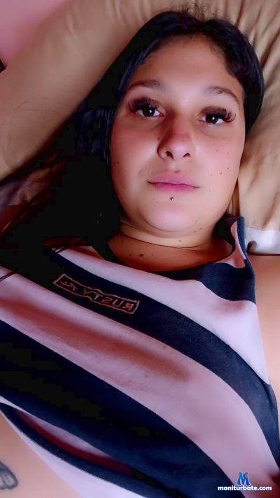 Lunilove22 cam4 straight performer from Argentine Republic  