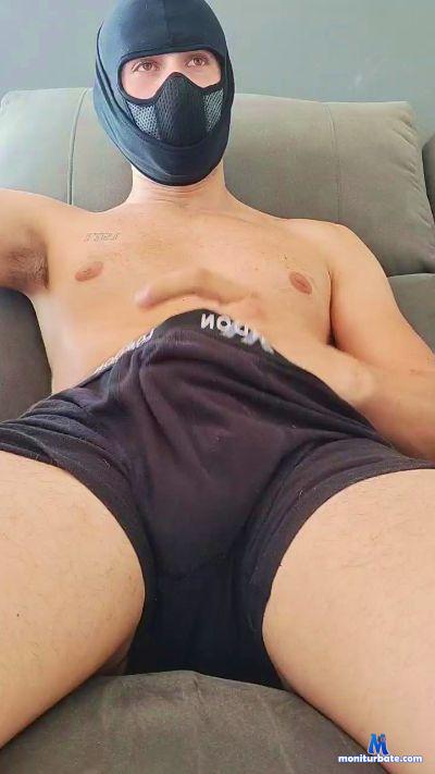BigWC4u cam4 straight performer from Kingdom of Spain  