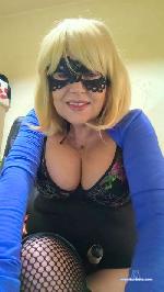 Monellax cam4 livecam show performer room profile