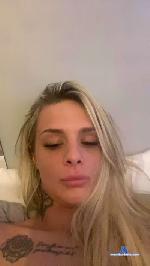 Ceeelx cam4 livecam show performer room profile