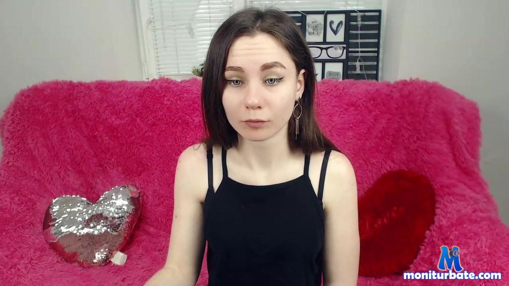 juicecat camsoda livecam performer profile