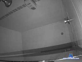 voyeurcam-jb-shower-16 camsoda livecam performer profile