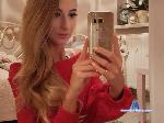 juliettesensual Camsoda livecam show performer room profile