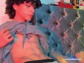 cherry-boy18 camsoda livecam performer profile