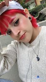 cazzu-roux Camsoda livecam show performer room profile