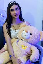 cameron-cossio Camsoda livecam show performer room profile