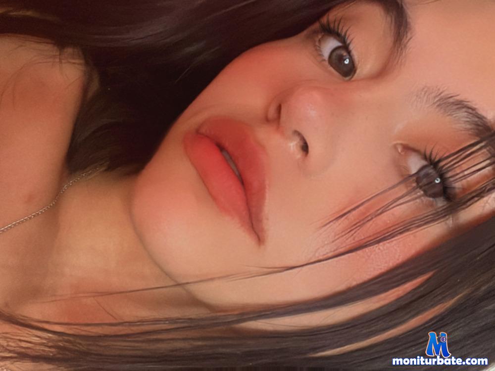 bellamia-1 camsoda livecam performer profile