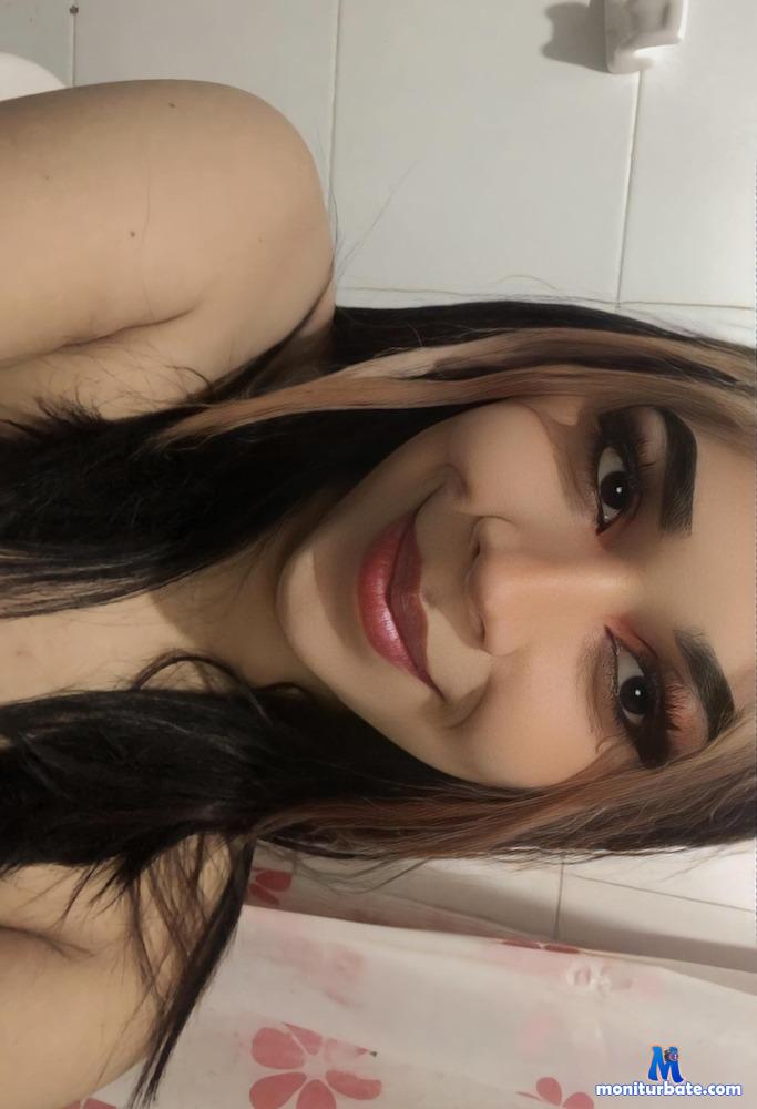 starr-gold camsoda livecam performer profile