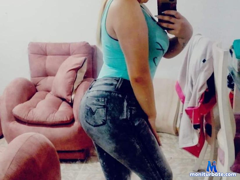 shantallbeauty camsoda livecam performer profile