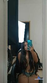 mia-cupper Camsoda livecam show performer room profile