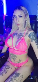 xxxbarbie-gee Camsoda livecam show performer room profile