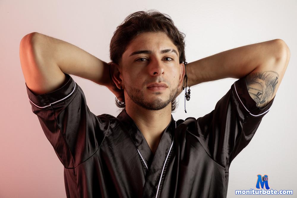 christian-guzman camsoda livecam performer profile