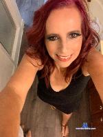 finewine55 Camsoda livecam show performer room profile