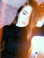 olivia-amore Camsoda livecam show performer room profile