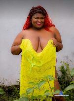 mayebony Camsoda livecam show performer room profile