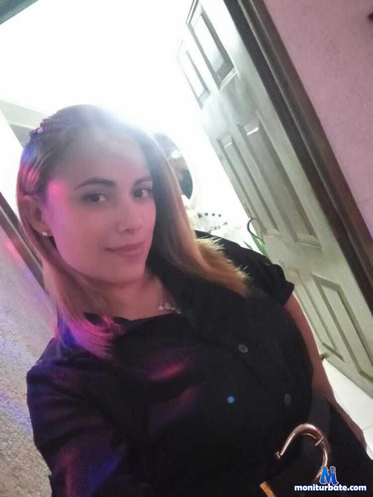 milfsteachsex camsoda livecam performer profile