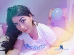 sarawolff Camsoda livecam show performer room profile