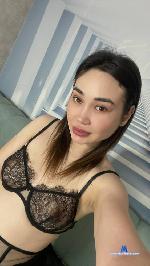 meryhana Camsoda livecam show performer room profile