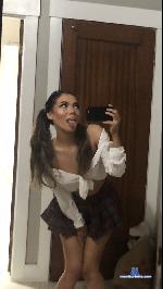mamacassii Camsoda livecam show performer room profile