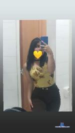 nicole-black Camsoda livecam show performer room profile