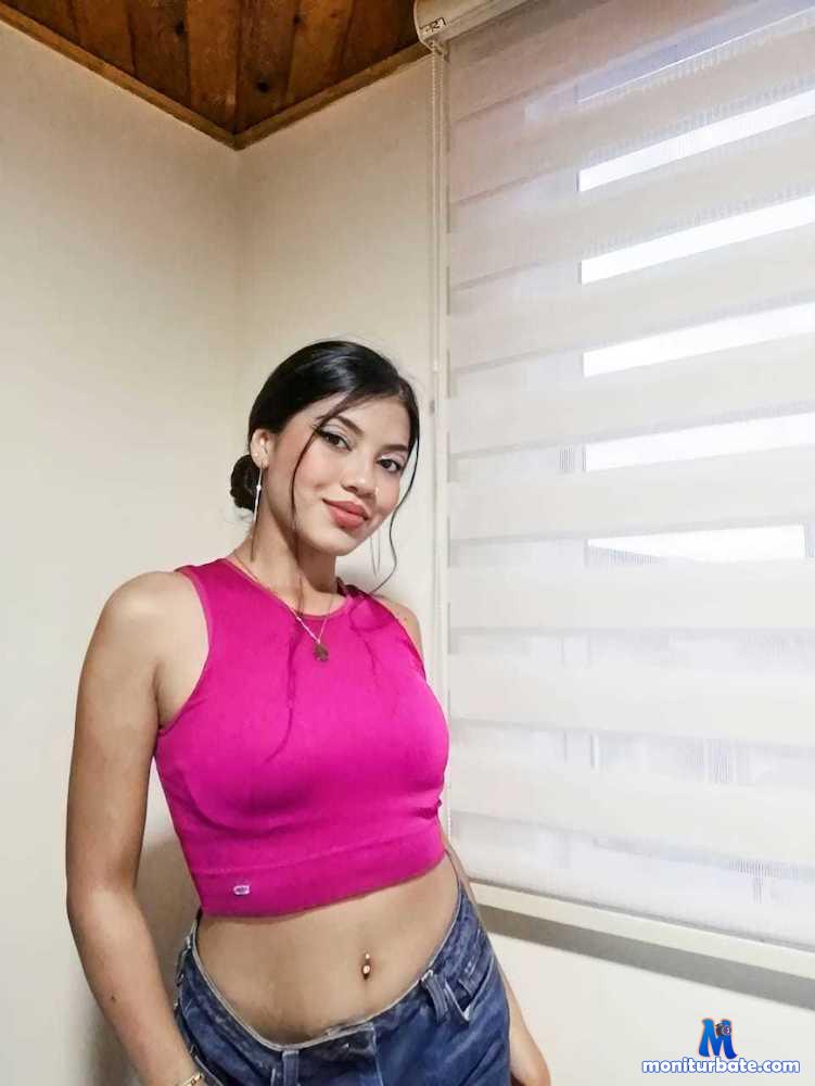 eimmy-williams camsoda livecam performer profile