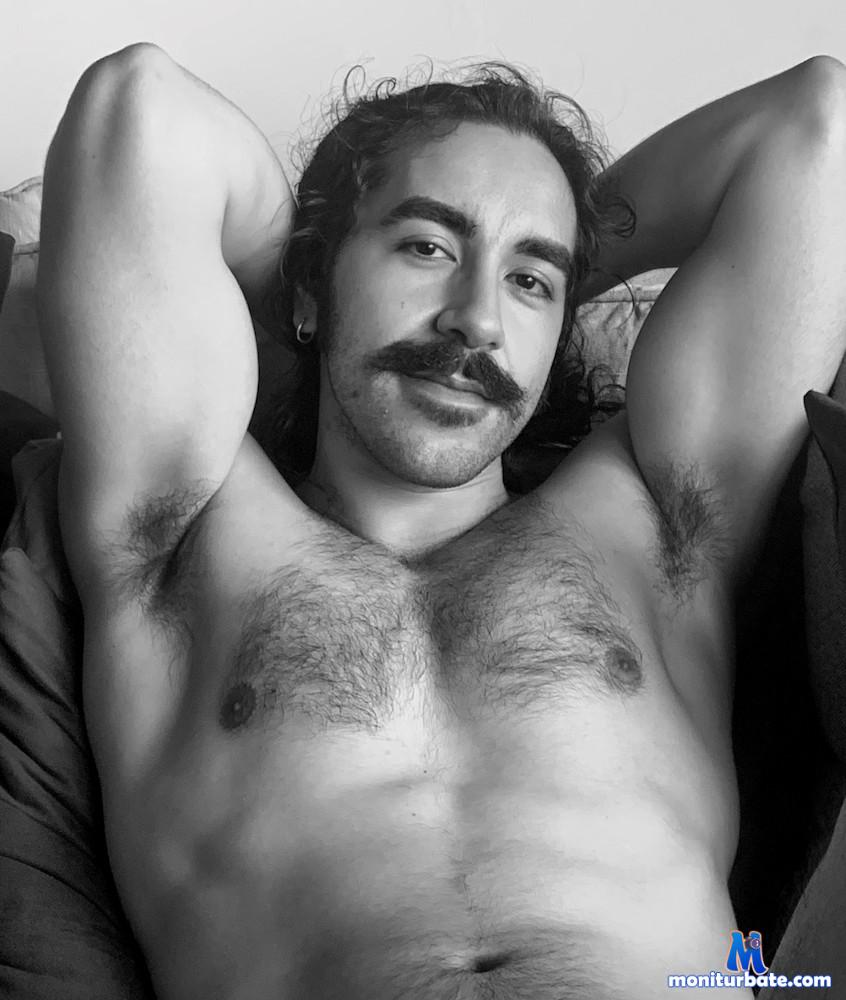 geraldorivera camsoda livecam performer profile