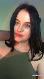 crystaltala Camsoda livecam show performer room profile