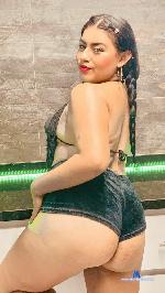 lydiajames Camsoda livecam show performer room profile