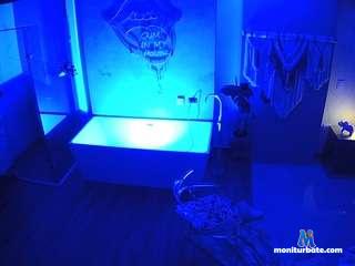 voyeurcam-camsodaclub-bathroom-3 Camsoda performer 