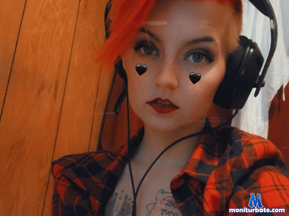 thirstyaylex52599 camsoda livecam performer profile