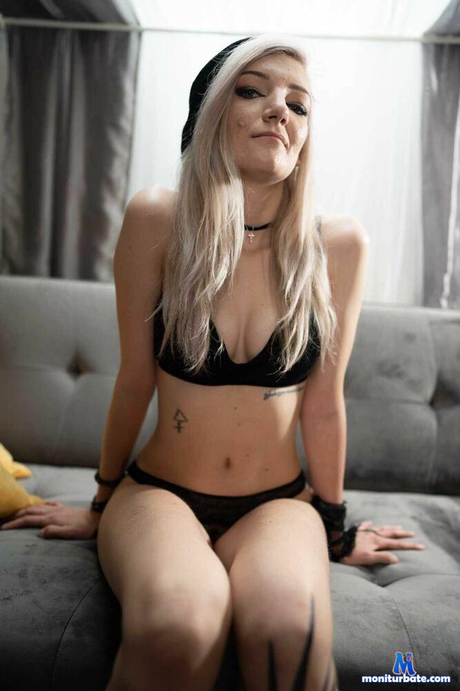 josiejackson camsoda livecam performer profile