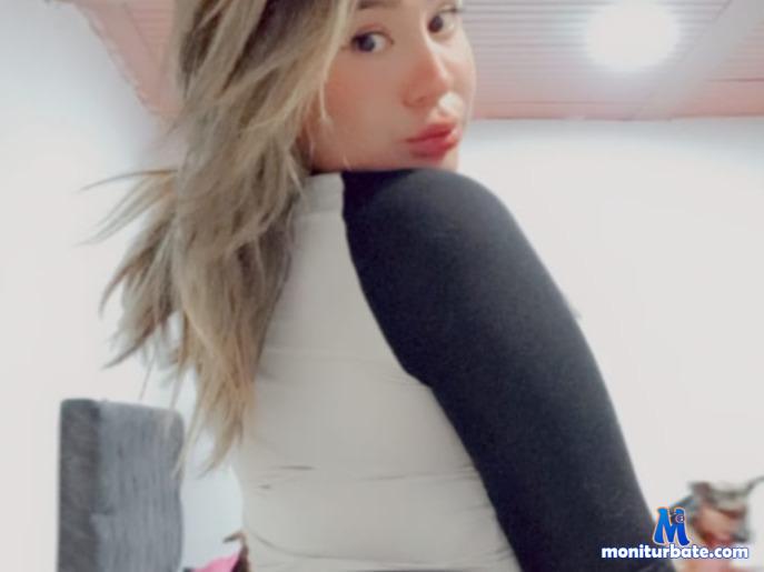 carolina707rs camsoda livecam performer profile