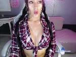 layla-s Camsoda livecam show performer room profile