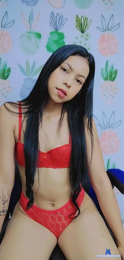 emily-gomez19 Camsoda performer 