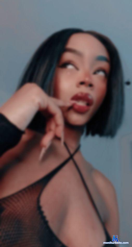 agathafoxx camsoda livecam performer profile