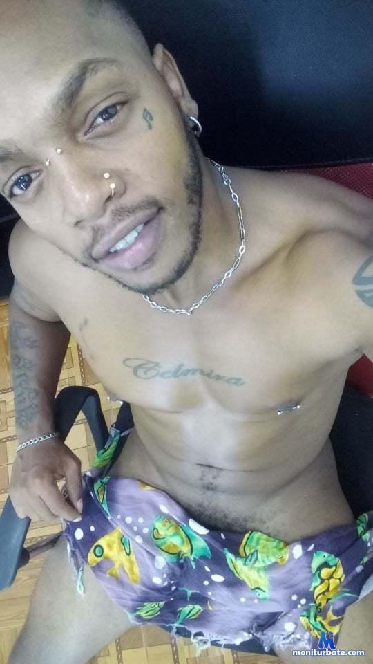 jhones-brown camsoda livecam performer profile