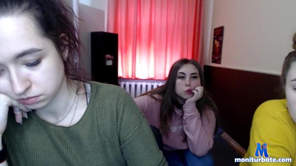 candysharol Camsoda performer brunette dildo masturbation amateur