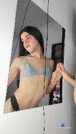 valentina-hyll Camsoda livecam show performer room profile