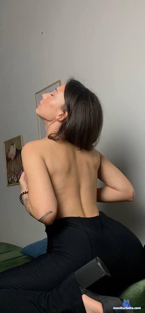 star-liiight camsoda livecam performer profile