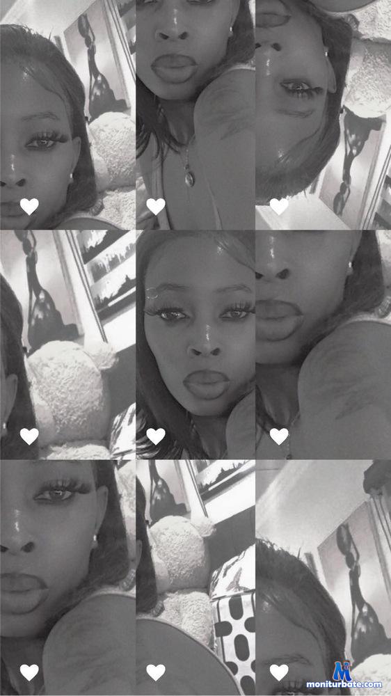 royalxebonyy21 Camsoda performer 