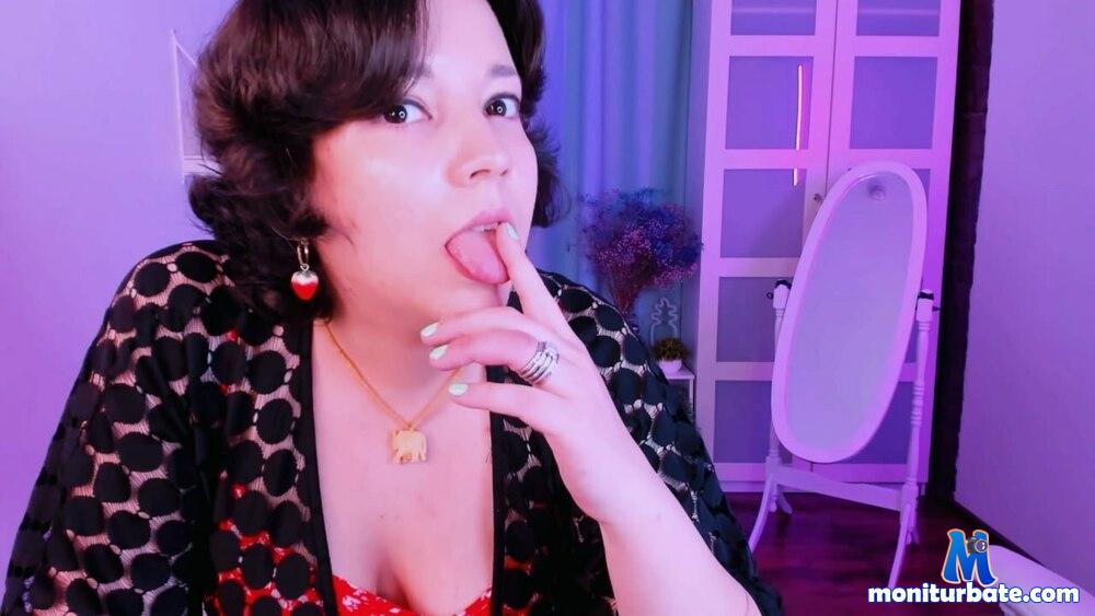 lena-repina camsoda livecam performer profile