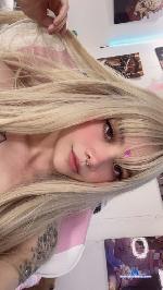 ava-bristol Camsoda livecam show performer room profile