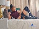 charlottee-collins Camsoda livecam show performer room profile