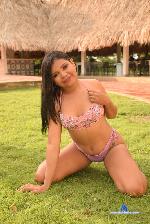 elena-gild Camsoda livecam show performer room profile