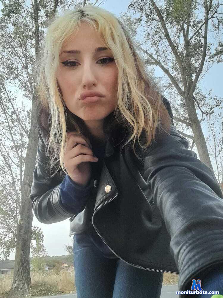 fionamckenzie Camsoda performer 