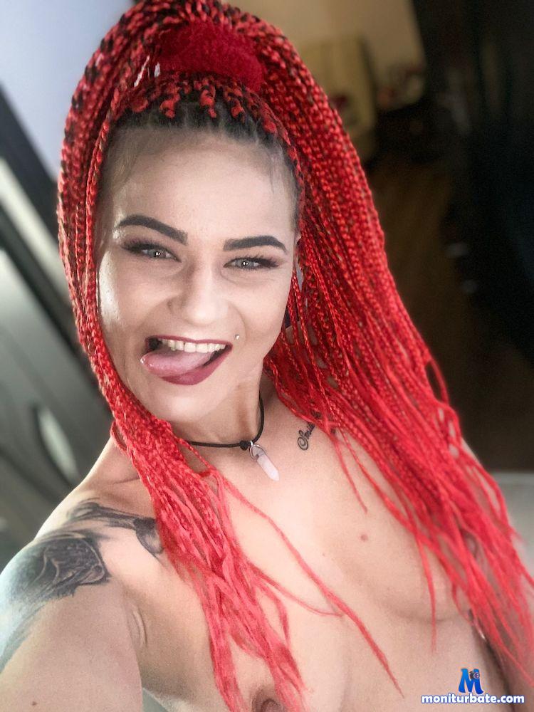 michaela-miky Camsoda performer 